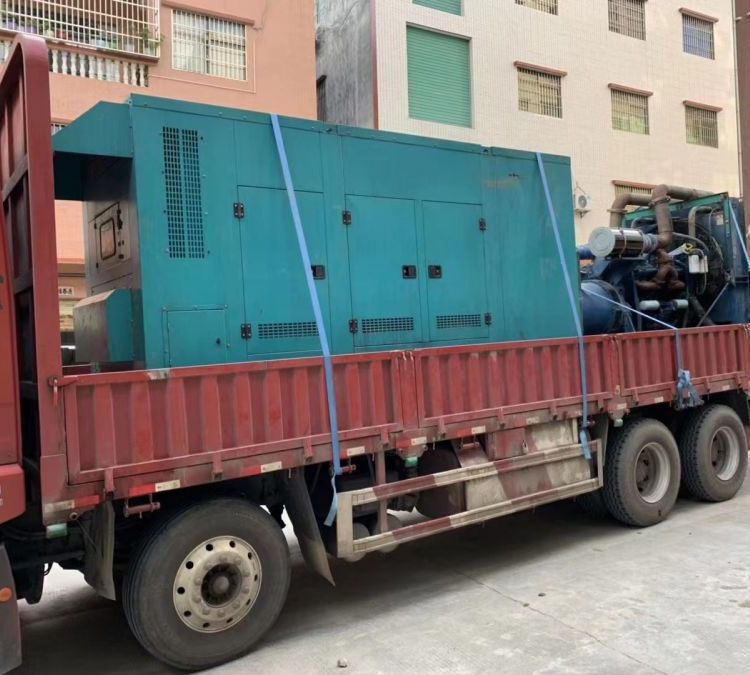 洛扎如何在不同负载率下确保 400KW 柴油发电机组的正常运行？