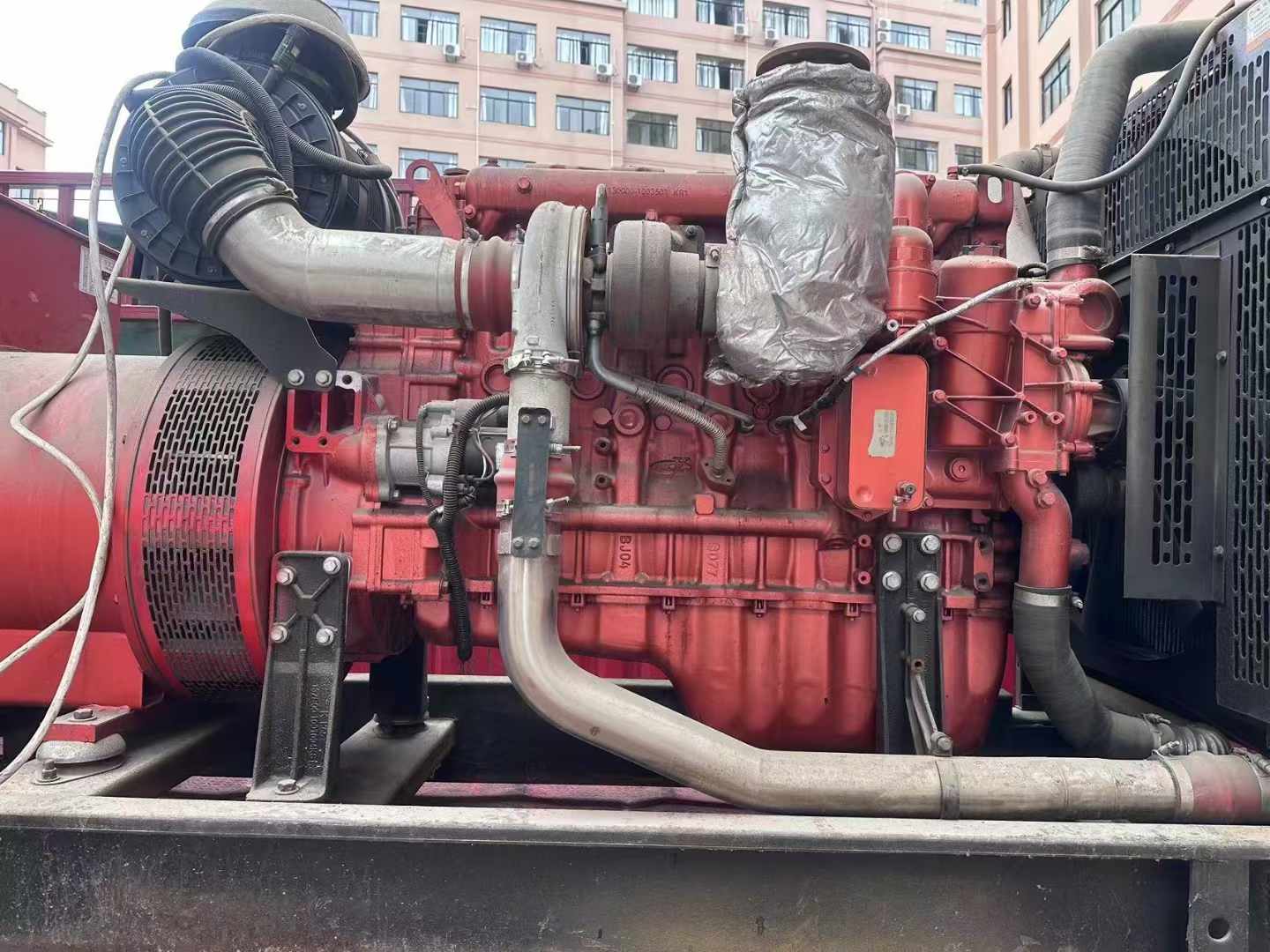 洛扎如何选择适合 600kW 柴油发电机组的过载保护器？