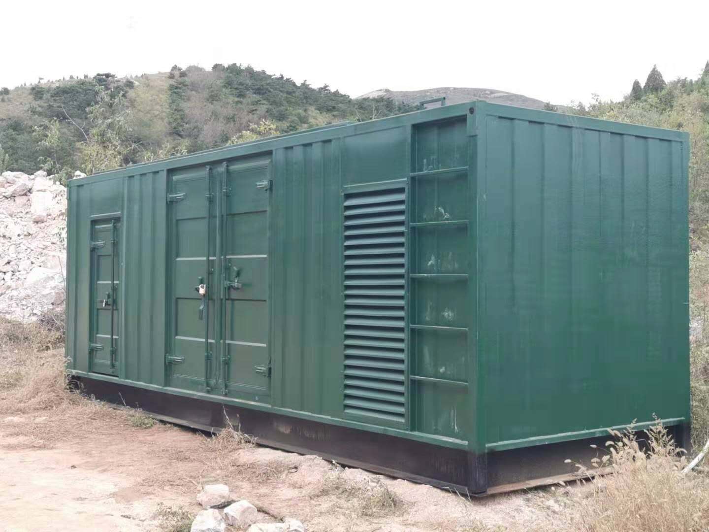 洛扎如何对接地系统进行定期检测和维护？